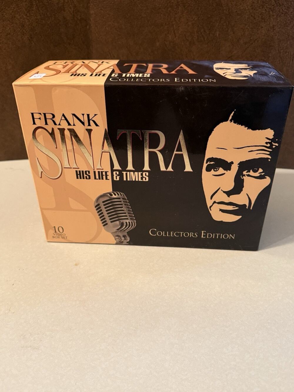 A&E Frank Sinatra: His Life & Times VHS Box Set 10 Tapes NR NTSC English